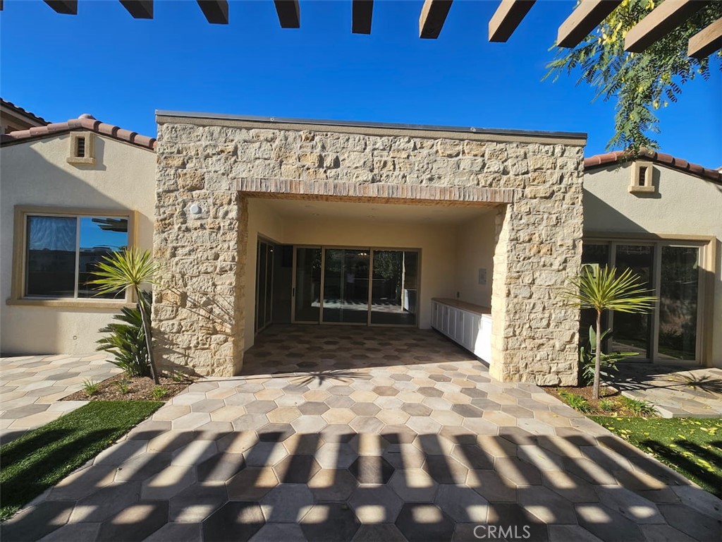 1582 Sunset View Drive