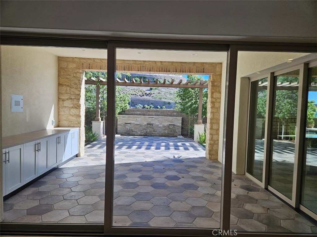 1582 Sunset View Drive