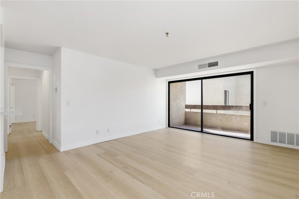 700 W 3rd Street A209