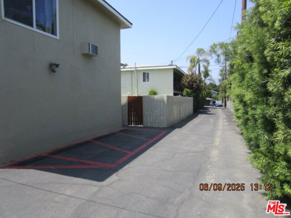 Properties 3 4040 Verdant Street