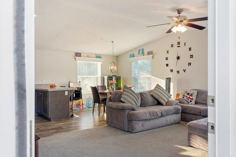 33615 Orange Street Wildomar CA 92595