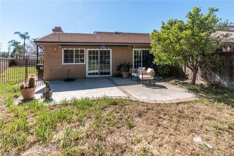 Tiny photo for 23405 Gaucho Court, Valencia, CA 91355 (MLS # BB26050071)