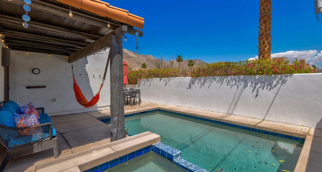 54510 Avenida Alvarado