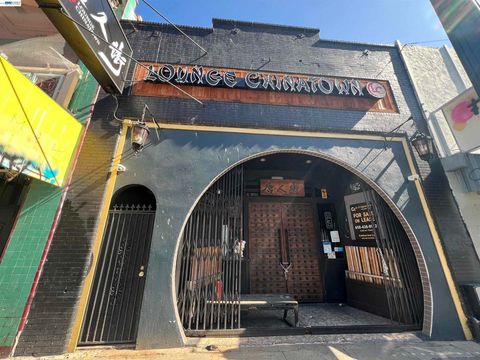 Photo of 366 8Th St St, Oakland, CA 94607 (MLS # 41129668)