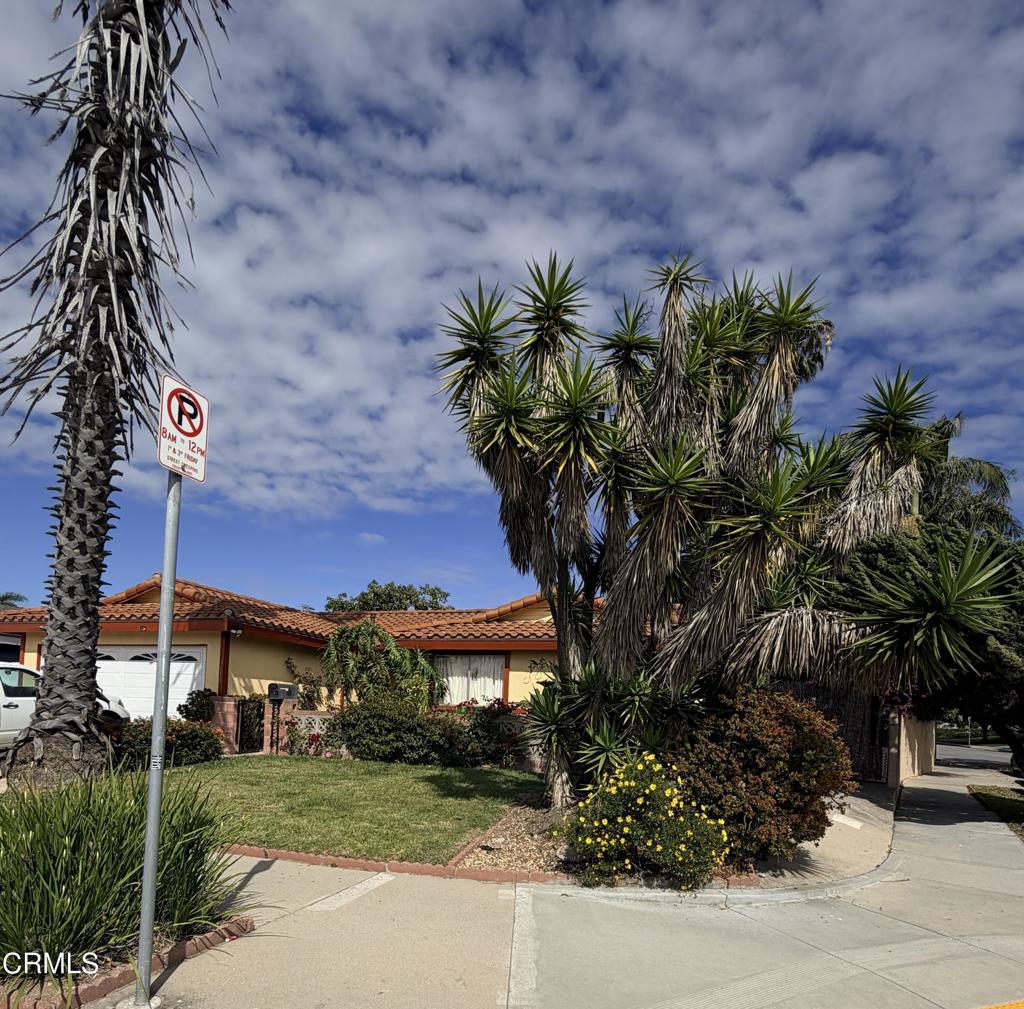 3450 Frankfort Court