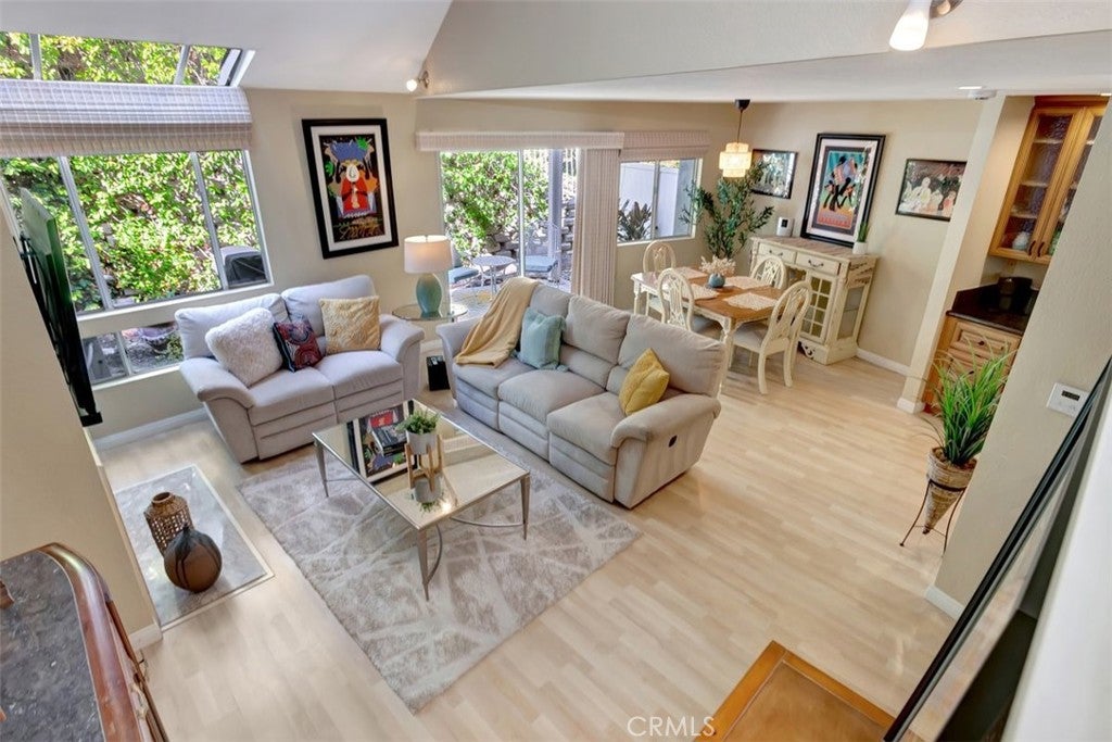 102 Santa Rosa Court, Laguna Beach CA 92651 - Photo 10
