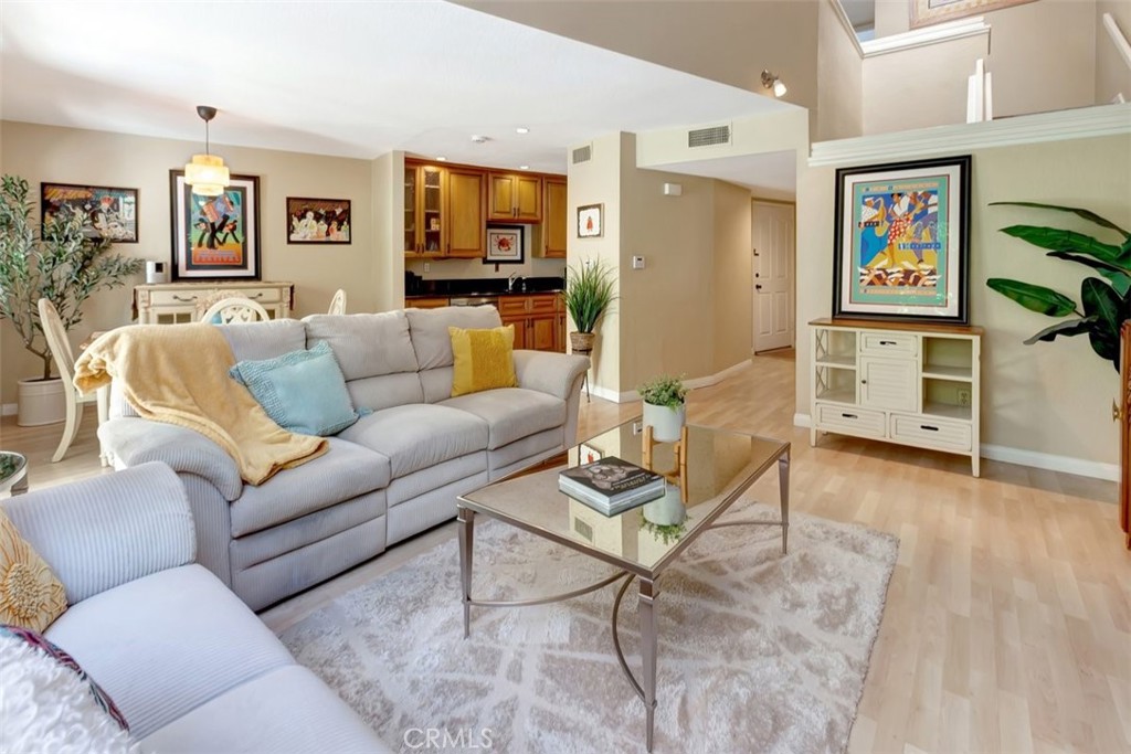 102 Santa Rosa Court