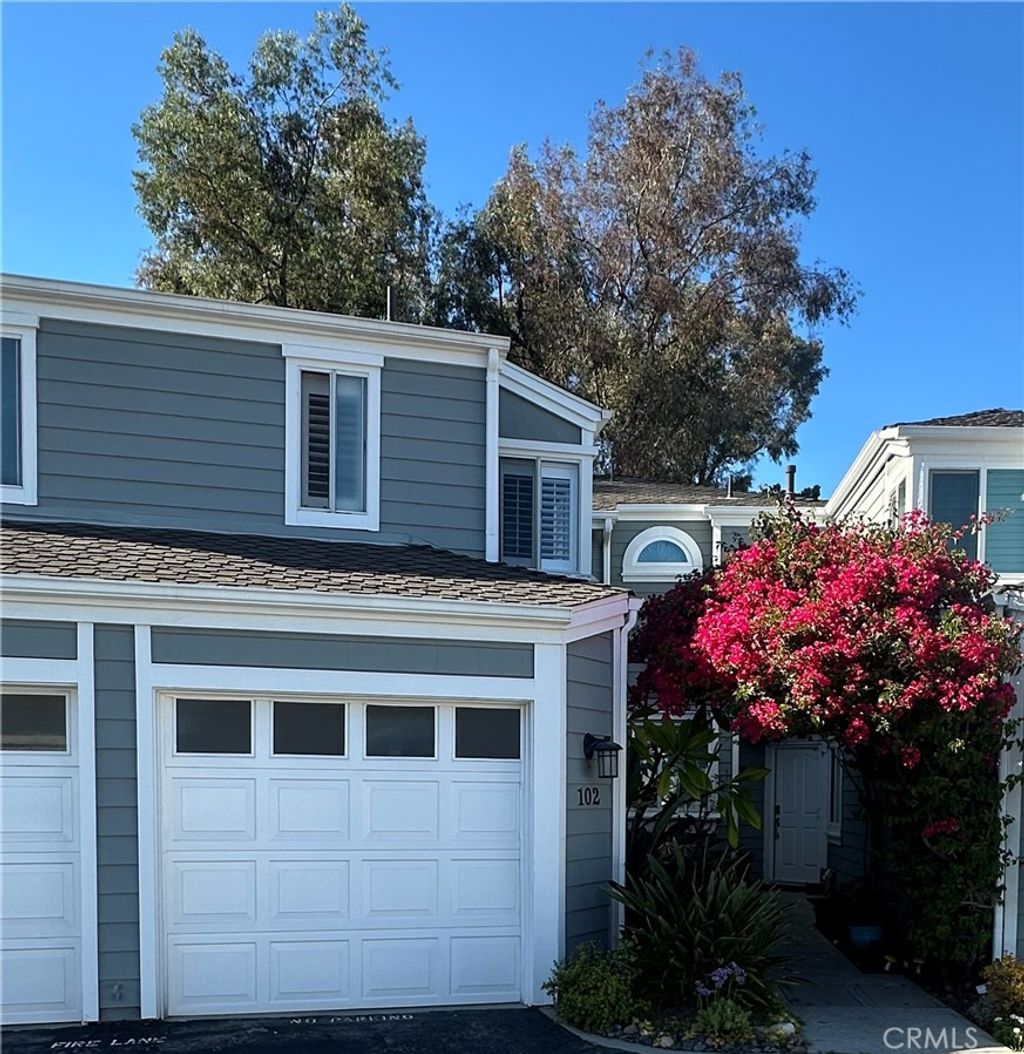 Photo of 102 Santa Rosa Court, Laguna Beach, CA 92651 (MLS # PW25252334)