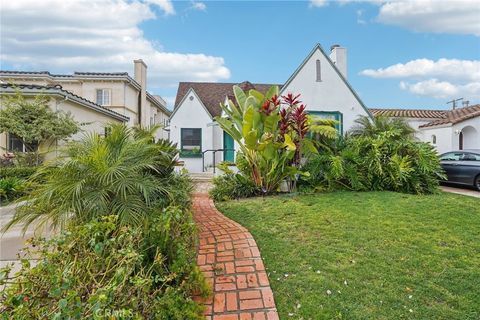 Photo of 463 S Clark Dr, Beverly Hills, CA 90211 (MLS # AR26039211)