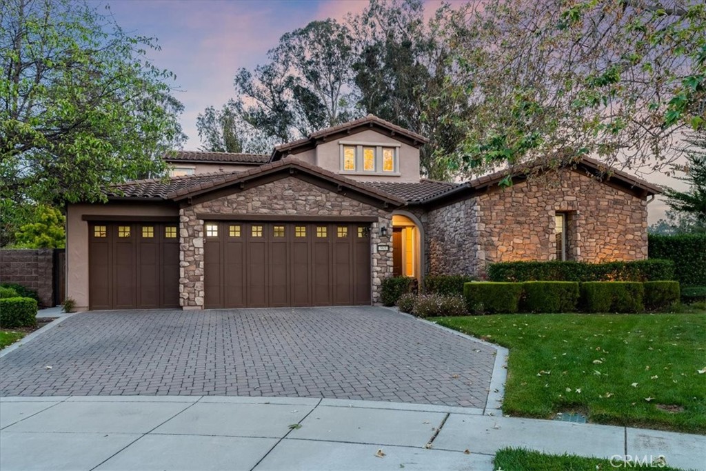 PROPERTIES 965 Sophie Court