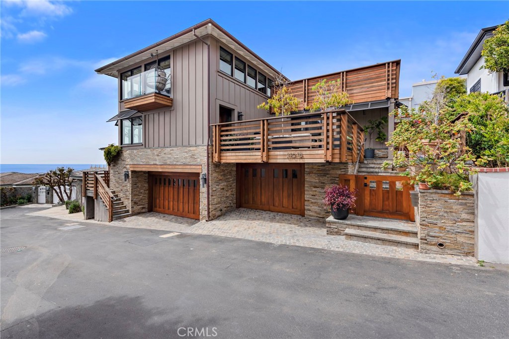 31678 Seacliff Drive
