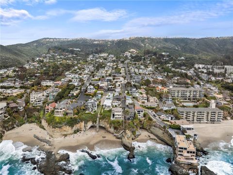 Tiny photo for 31678 Seacliff Drive, Laguna Beach, CA 92651 (MLS # LG25280311)