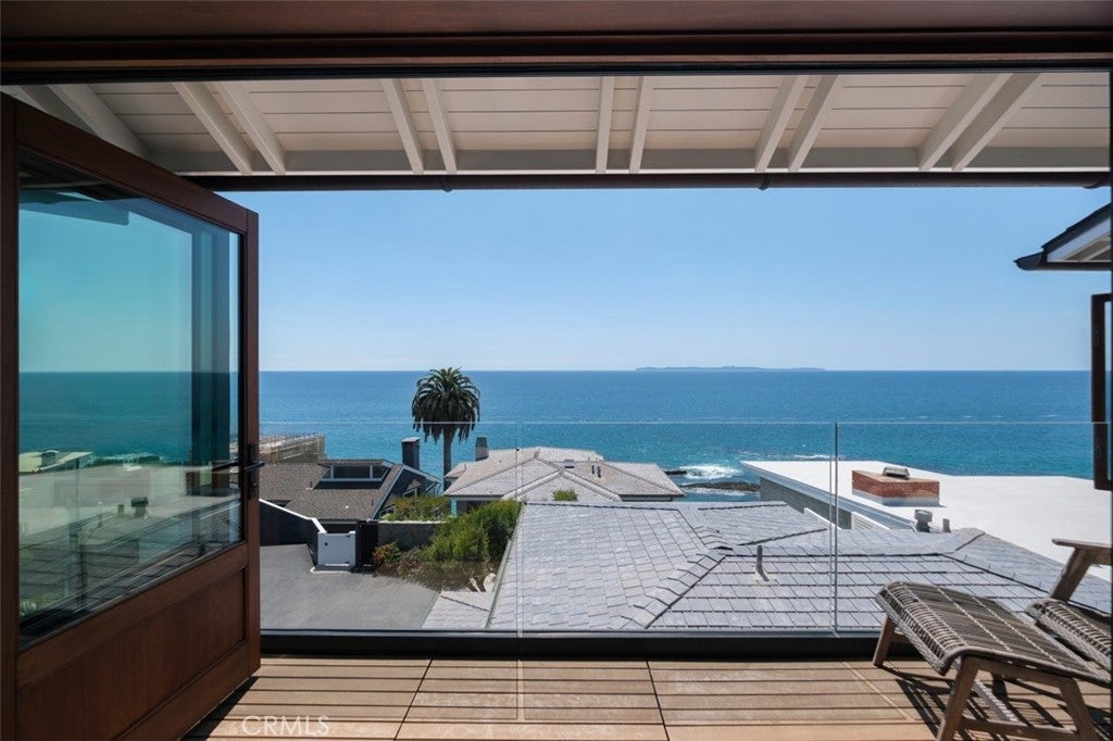 31678 Seacliff Drive, Laguna Beach CA 92651 - Photo 9