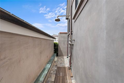 Tiny photo for 31678 Seacliff Drive, Laguna Beach, CA 92651 (MLS # LG25280311)