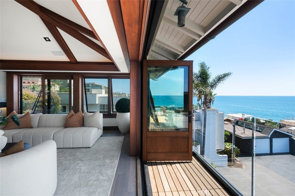 31678 Seacliff Drive, Laguna Beach CA 92651 - Photo 6