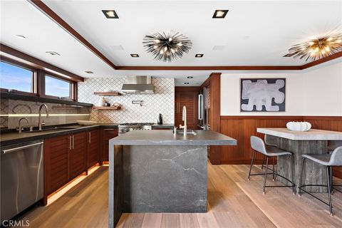 Tiny photo for 31678 Seacliff Drive, Laguna Beach, CA 92651 (MLS # LG25280311)