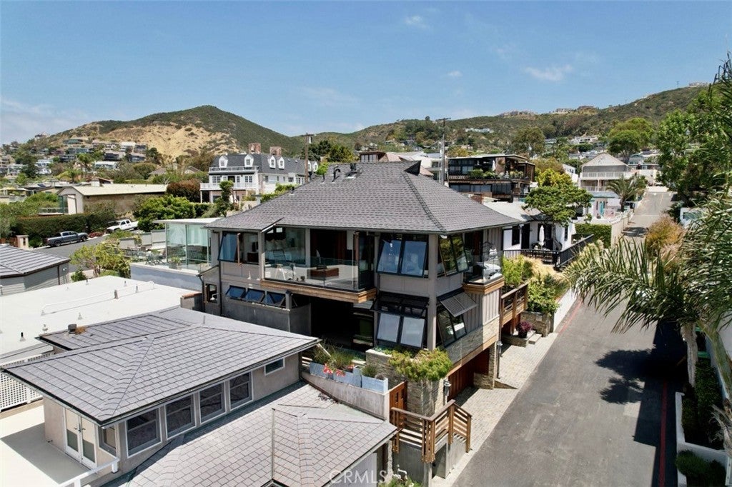 31678 Seacliff Drive, Laguna Beach CA 92651 - Photo 40