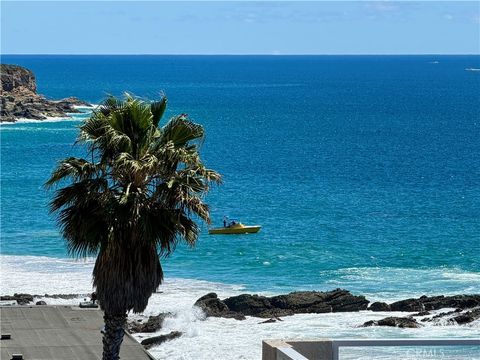 Photo of 31678 Seacliff Drive, Laguna Beach, CA 92651 (MLS # LG25280311)