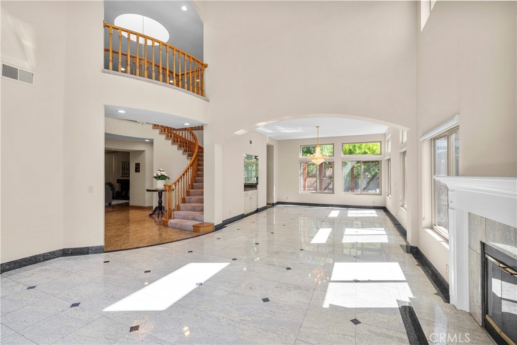 Peacock Ridge (842) - Residential