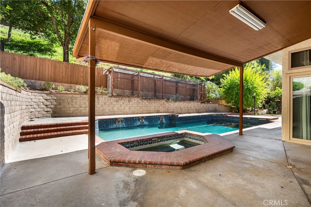 Peacock Ridge (842) - Residential