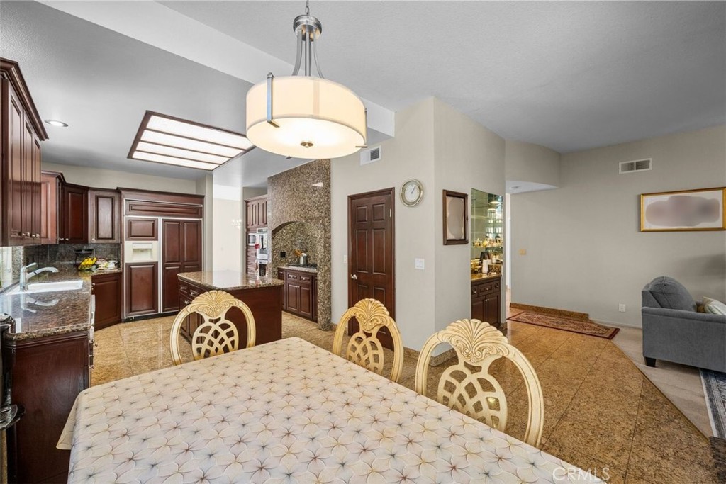 Peacock Ridge (842) - Residential