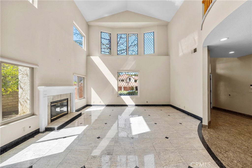 Peacock Ridge (842) - Residential