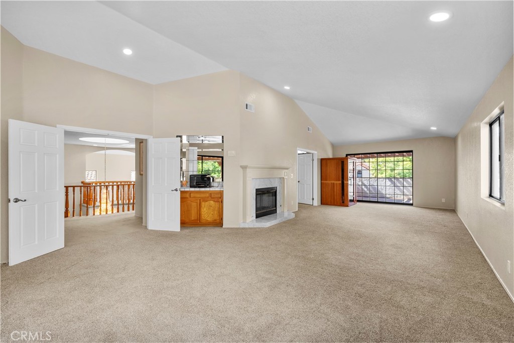 Peacock Ridge (842) - Residential