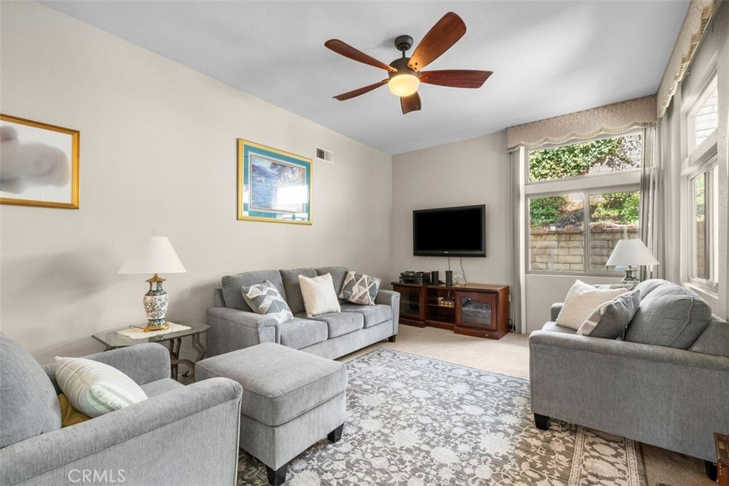 Peacock Ridge (842) - Residential