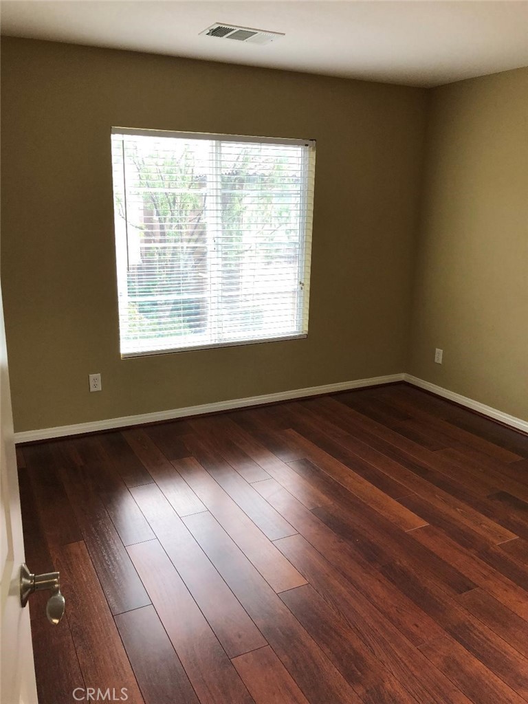 Mariposa (MARIP) - Residential Lease