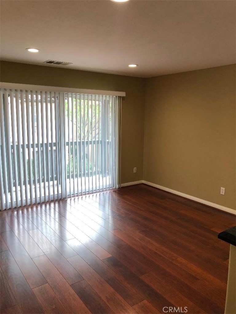Mariposa (MARIP) - Residential Lease