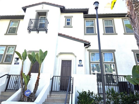 Photo of 21 Warren Way, Buena Park, CA 90621 (MLS # PW26219578)