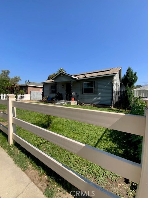 840 W 27th Street