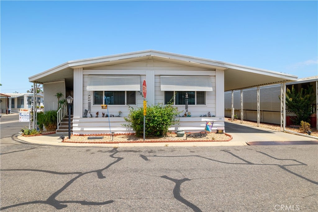 5001 W Florida 446