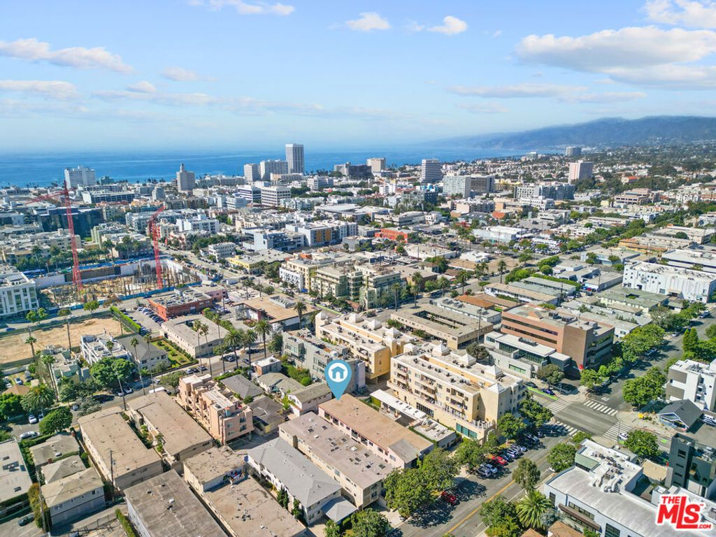 listing image 130727688445535792185