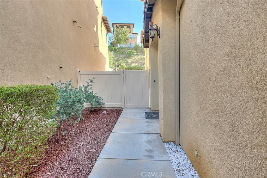 20608 Shepherd Hills Dr