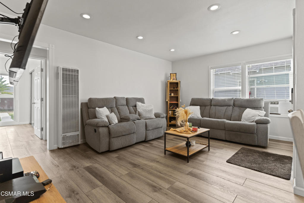 Not Applicable - 1007242 - Residential