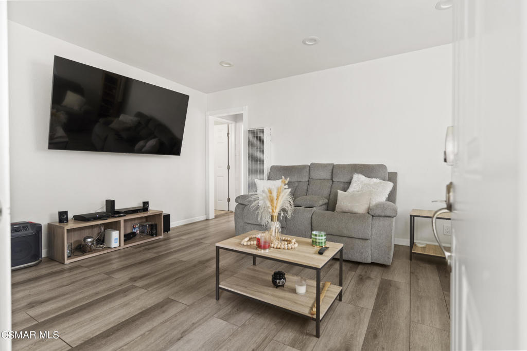 Not Applicable - 1007242 - Residential