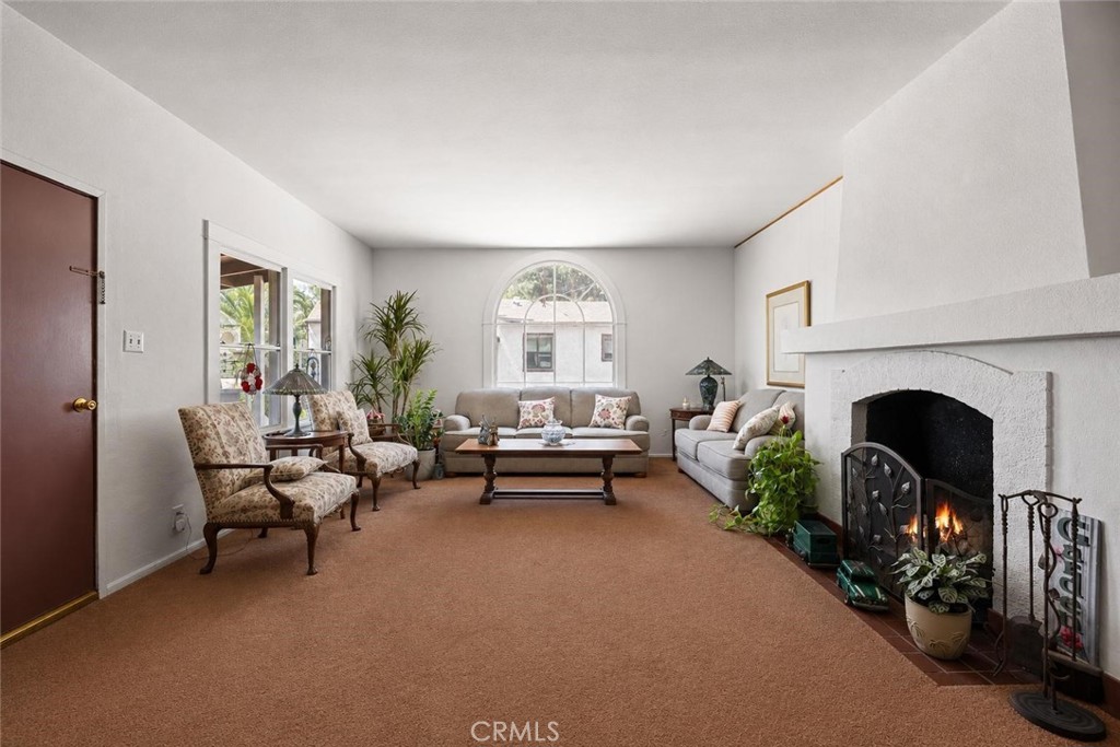 1140 Oberlin Drive