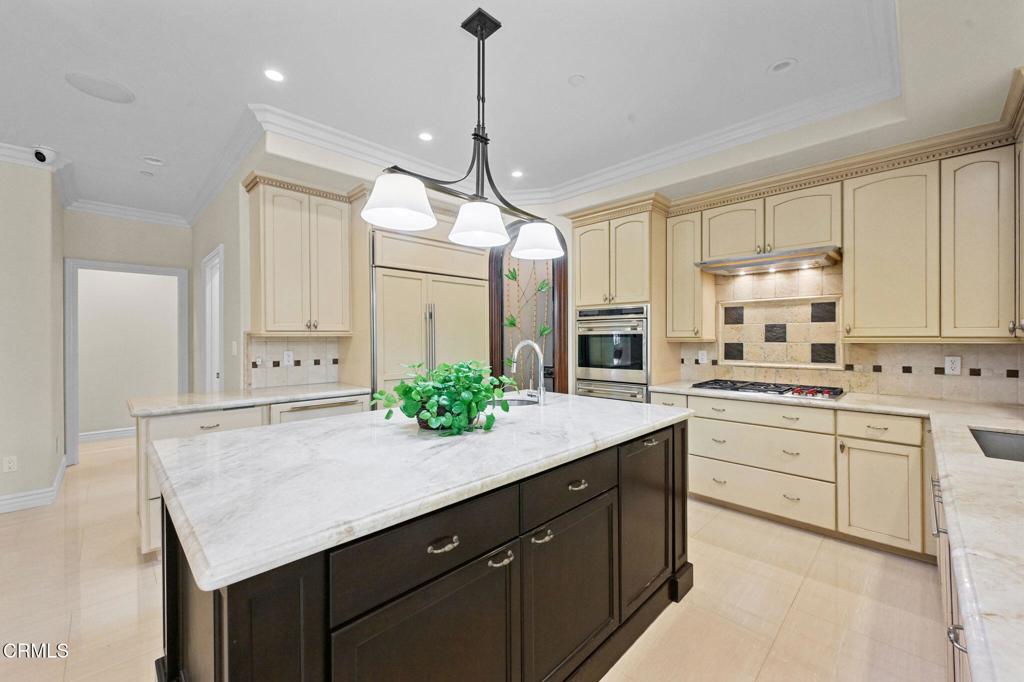 Pasadena, California, 91107, United States, 7 Bedrooms Bedrooms, ,6 BathroomsBathrooms,Residential,Active,2023383