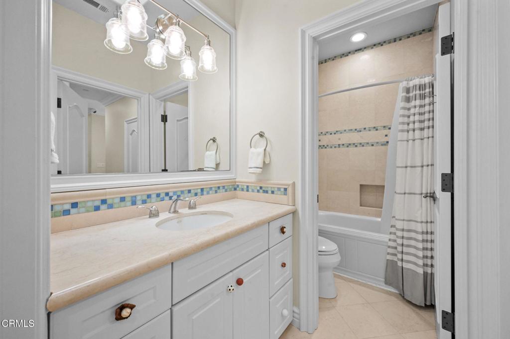 Pasadena, California, 91107, United States, 7 Bedrooms Bedrooms, ,6 BathroomsBathrooms,Residential,Active,2023383