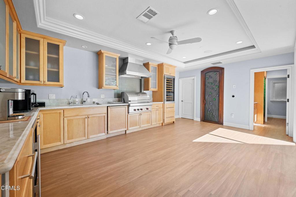 Pasadena, California, 91107, United States, 7 Bedrooms Bedrooms, ,6 BathroomsBathrooms,Residential,Active,2023383