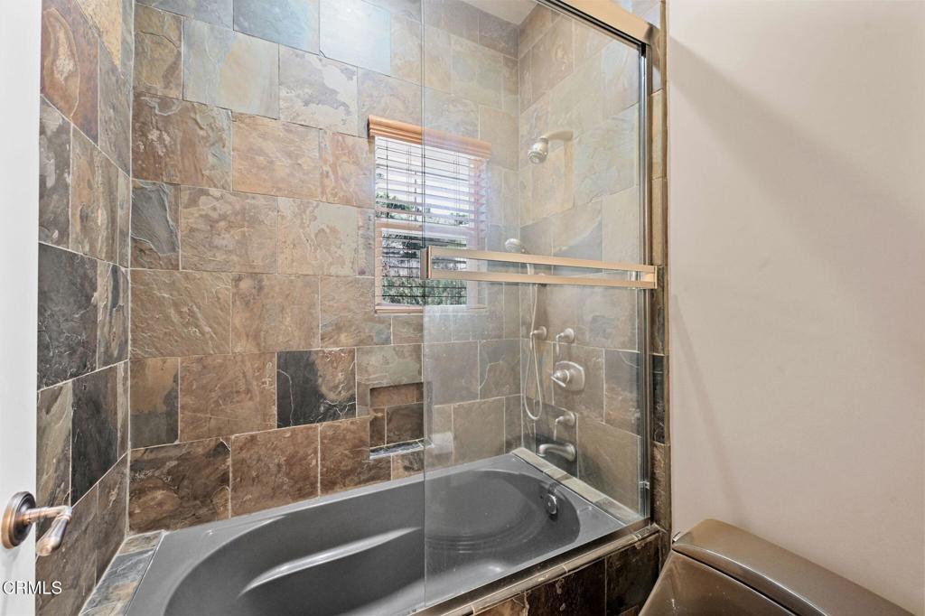 Pasadena, California, 91107, United States, 7 Bedrooms Bedrooms, ,6 BathroomsBathrooms,Residential,Active,2023383