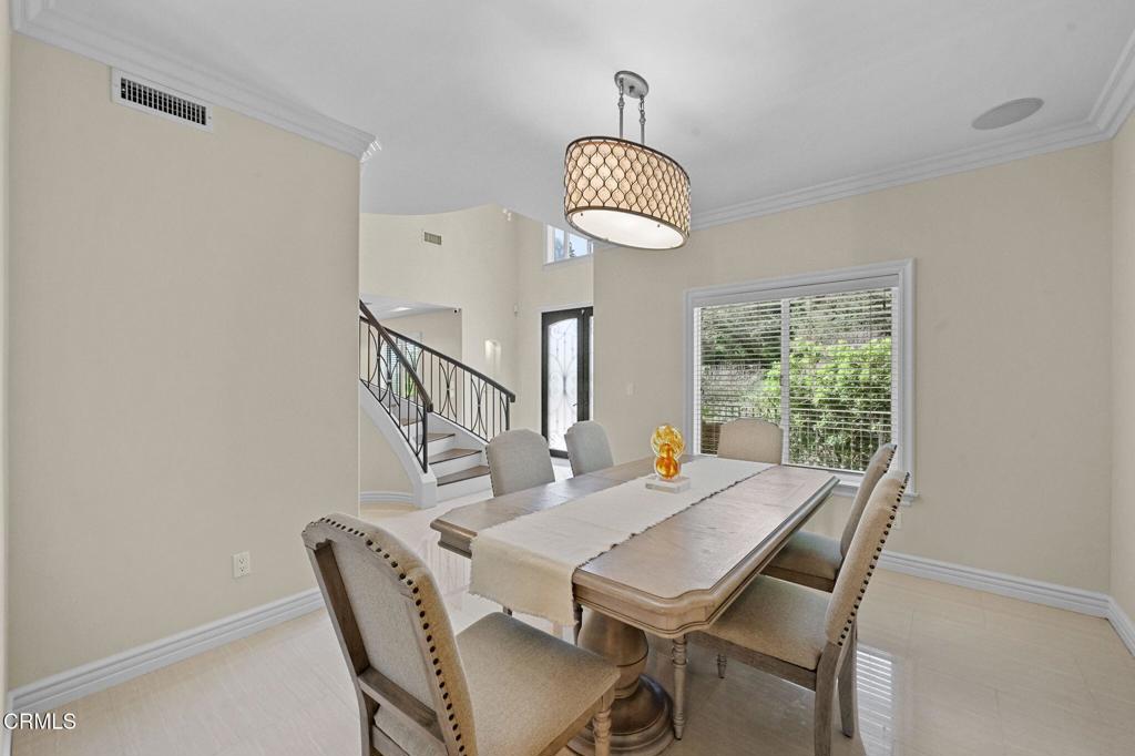 Pasadena, California, 91107, United States, 7 Bedrooms Bedrooms, ,6 BathroomsBathrooms,Residential,Active,2023383