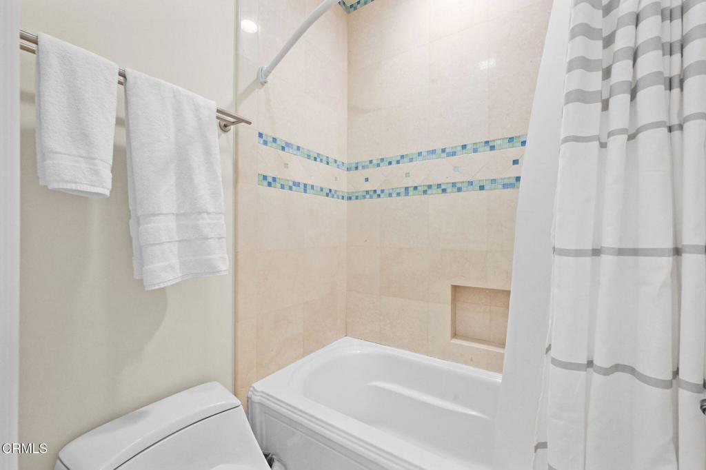 Pasadena, California, 91107, United States, 7 Bedrooms Bedrooms, ,6 BathroomsBathrooms,Residential,Active,2023383