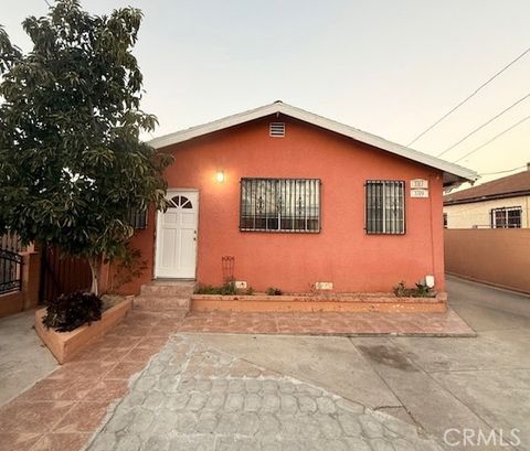 Photo of 3319 W 113th St, Inglewood, CA 90303 (MLS # RS26095226)