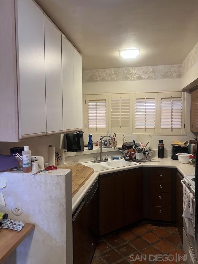 2630 Torrey Pines Rd E21