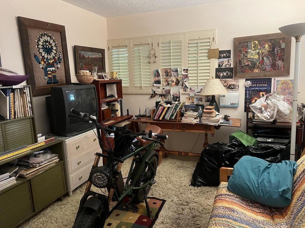 2630 Torrey Pines Rd E21