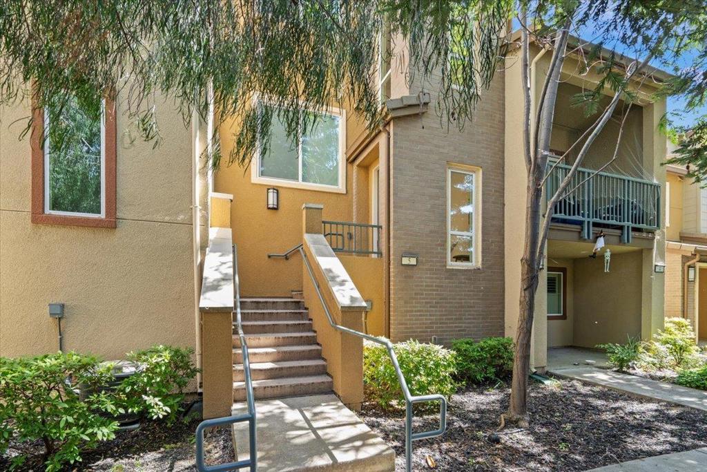 2415 Stearman Court 5