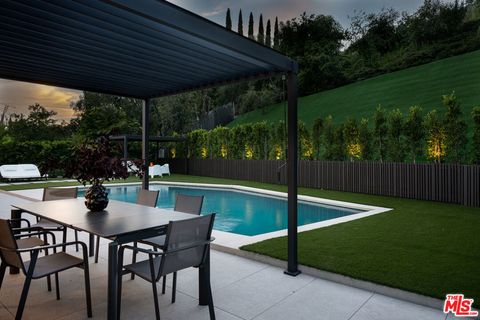 Tiny photo for 5973 Ellenview Avenue, Woodland Hills, CA 91367 (MLS # 26660971)