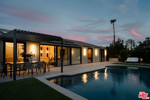 Tiny photo for 5973 Ellenview Avenue, Woodland Hills, CA 91367 (MLS # 26660971)